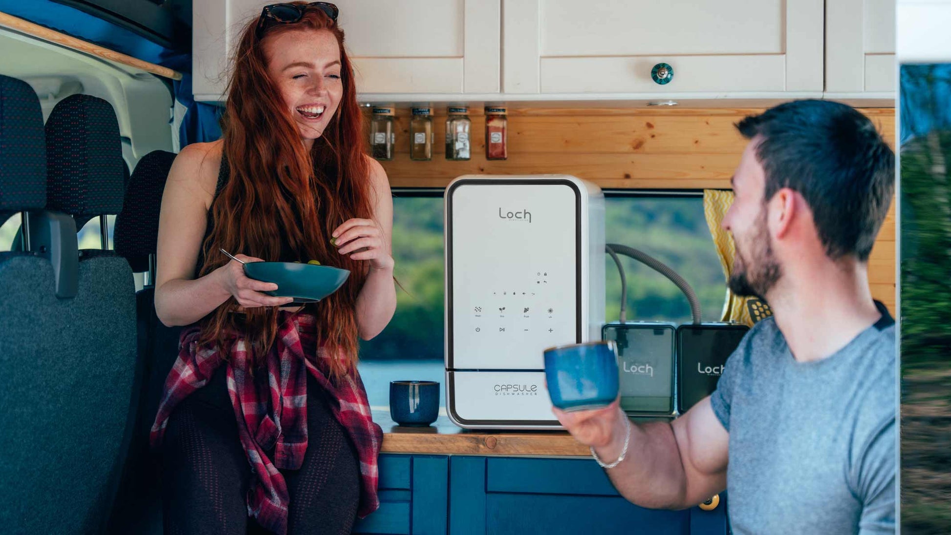 RV couple - desktop